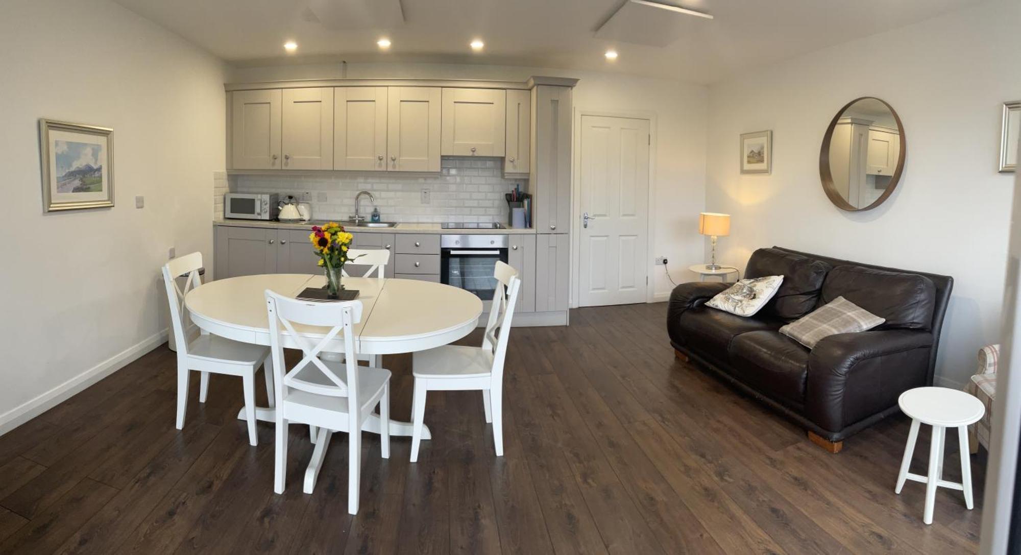 Park Avenue Apartment *